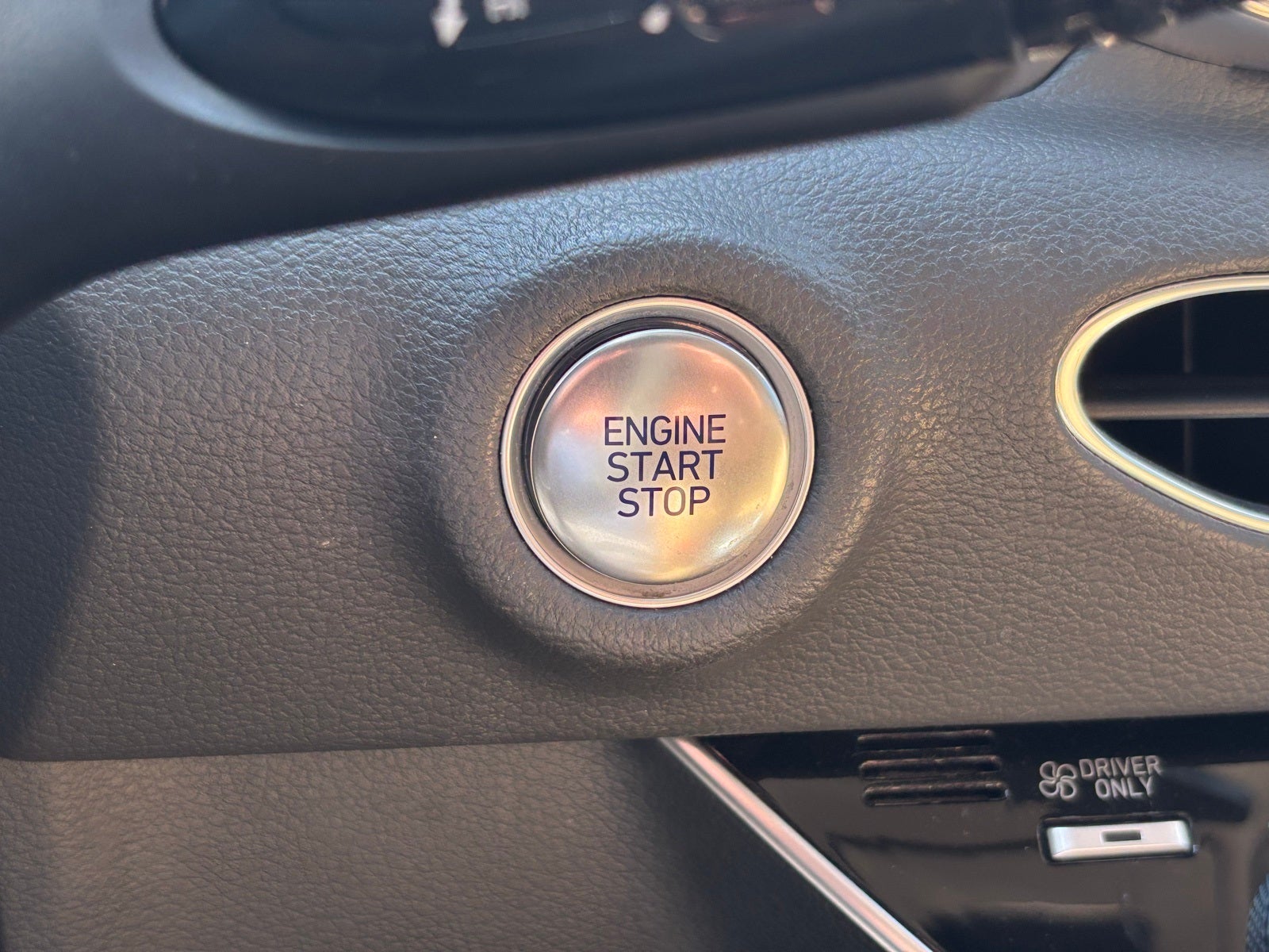 2021 Hyundai SONATA HYBRID Limited