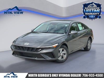 2026 Hyundai ELANTRA SE