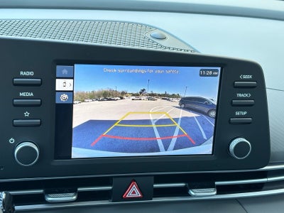2026 Hyundai ELANTRA SE