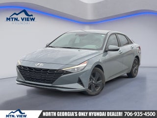 2022 Hyundai ELANTRA SEL