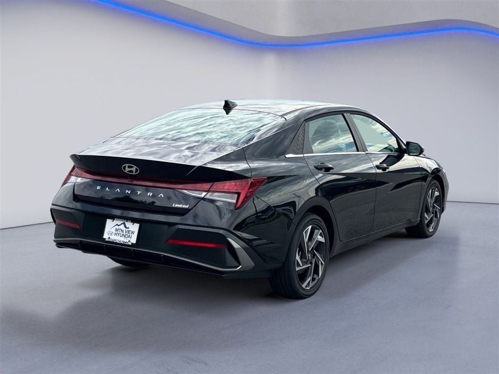 2026 Hyundai ELANTRA Limited
