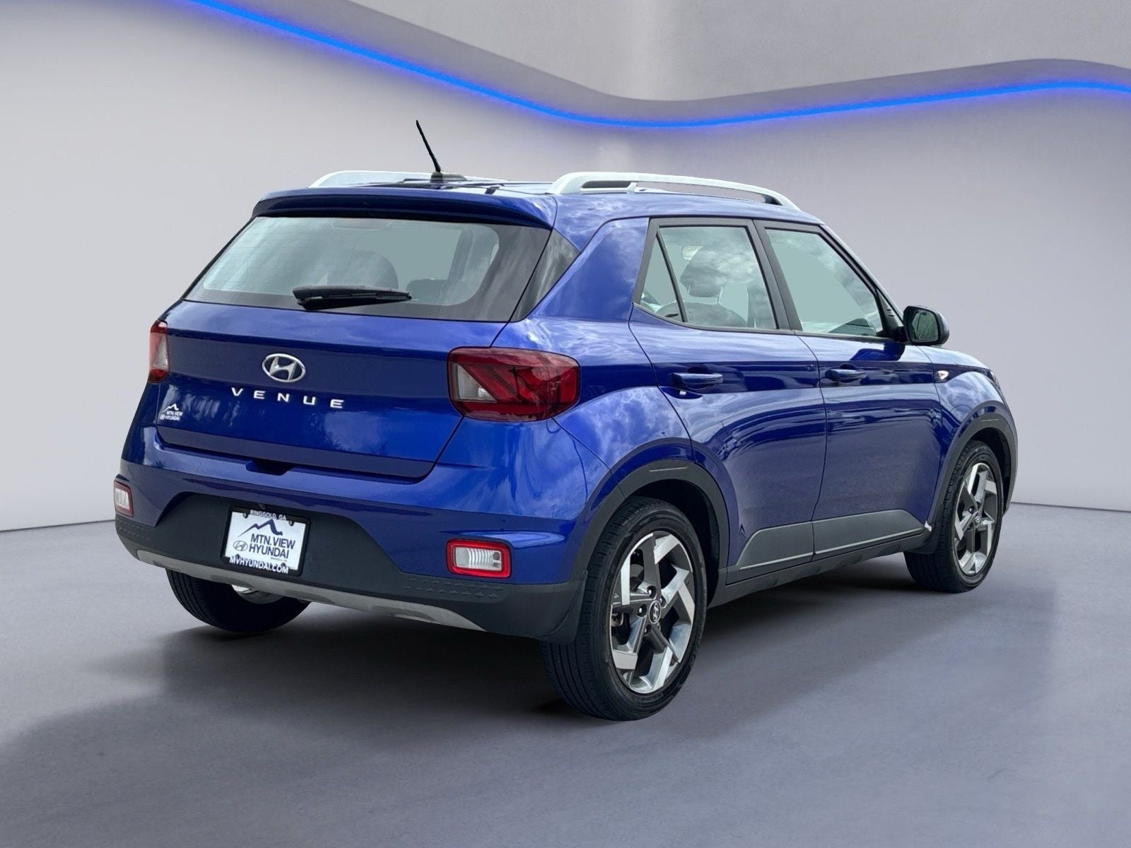 2023 Hyundai VENUE Limited