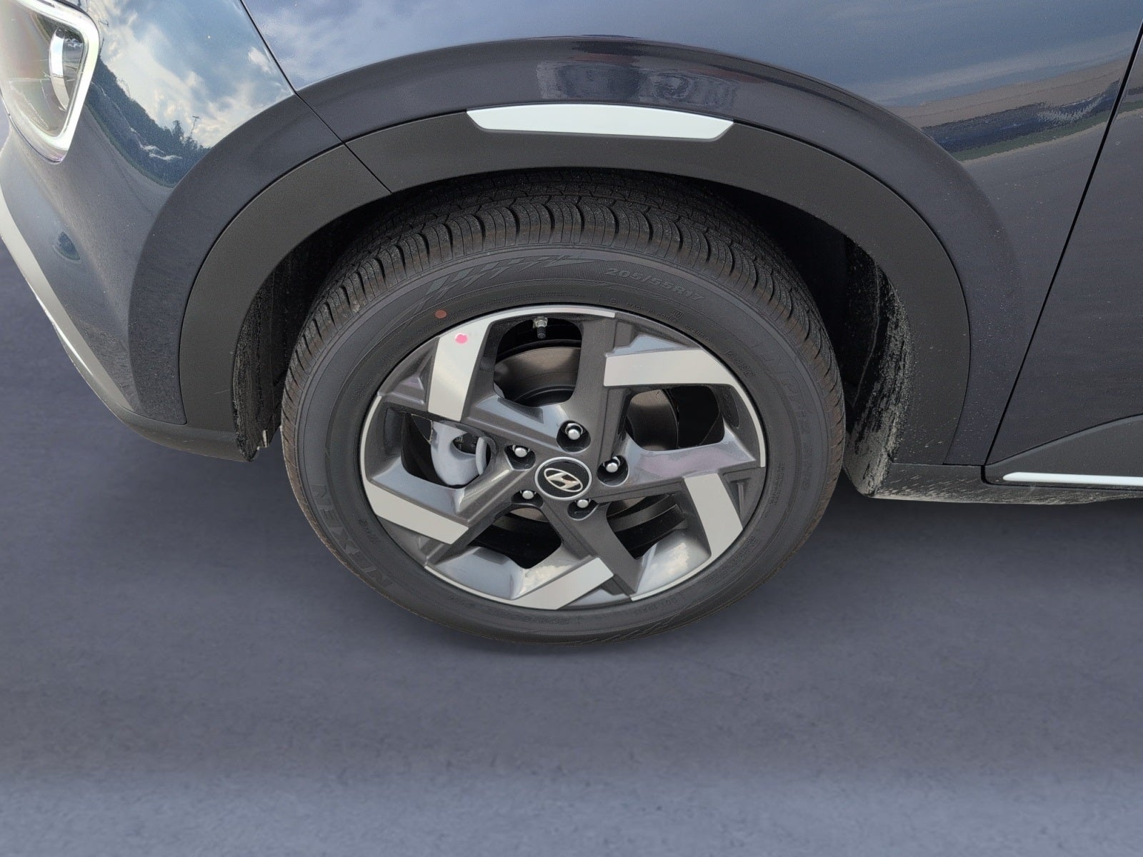 2025 Hyundai VENUE Limited