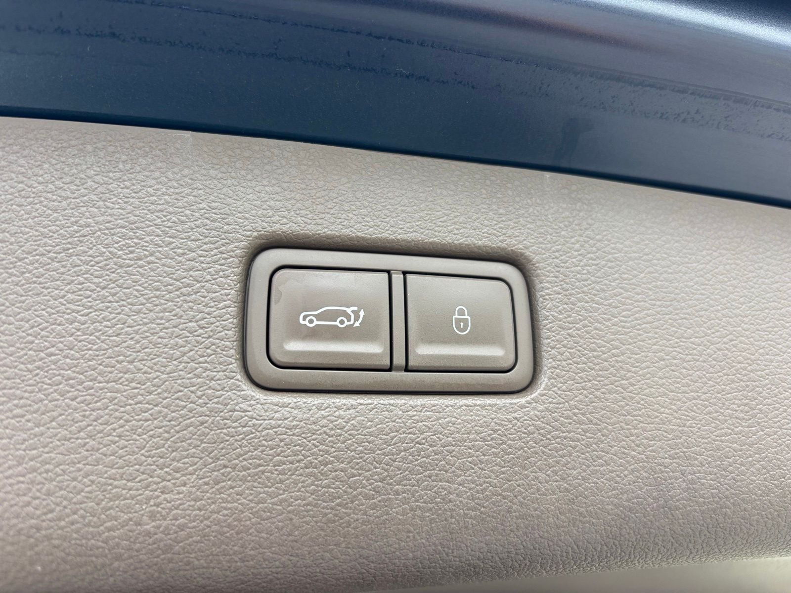 2023 Genesis GV80 2.5T
