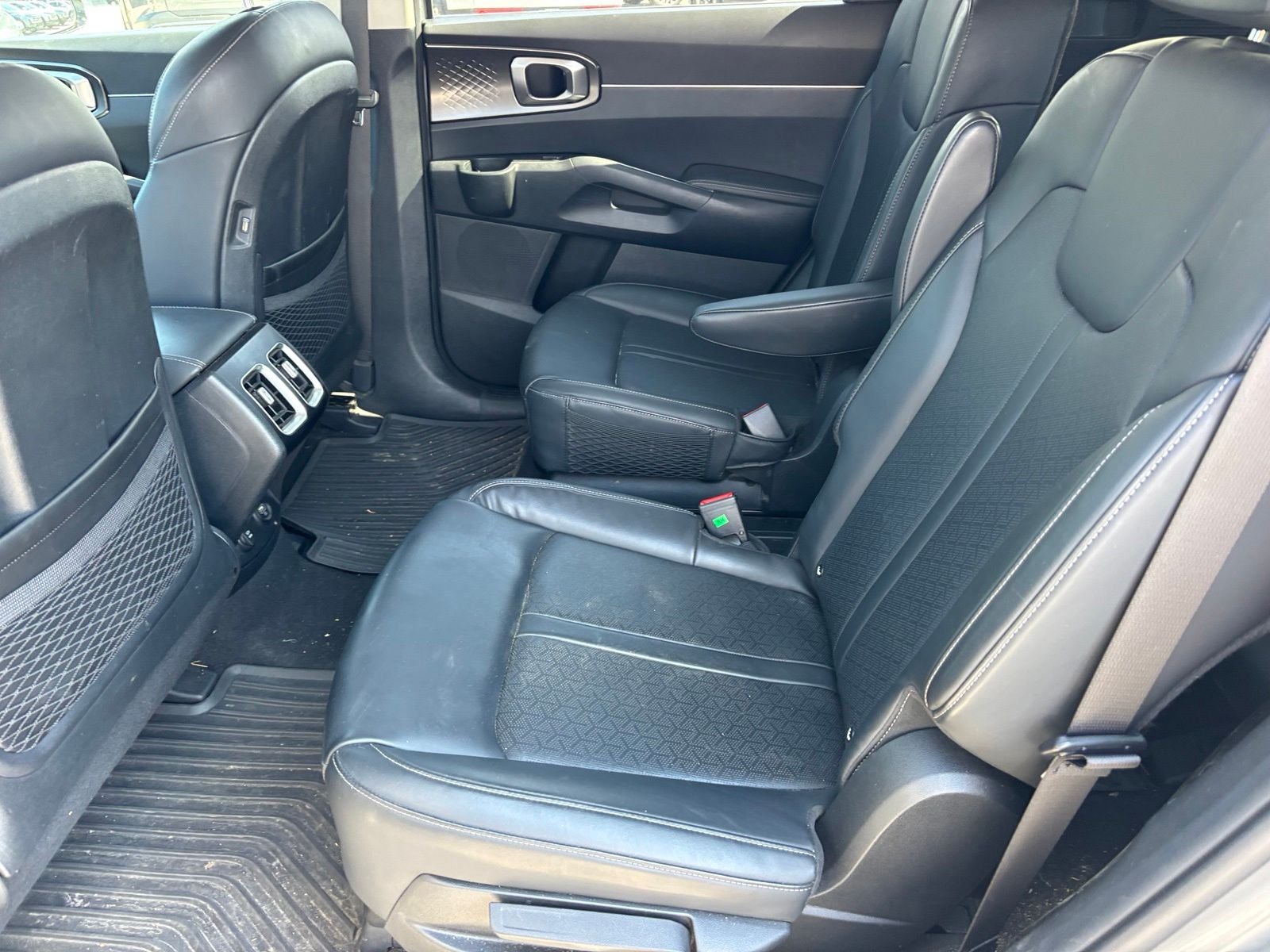 2022 Kia Sorento Hybrid EX