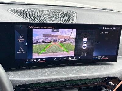 2025 BMW 3 Series 330i xDrive
