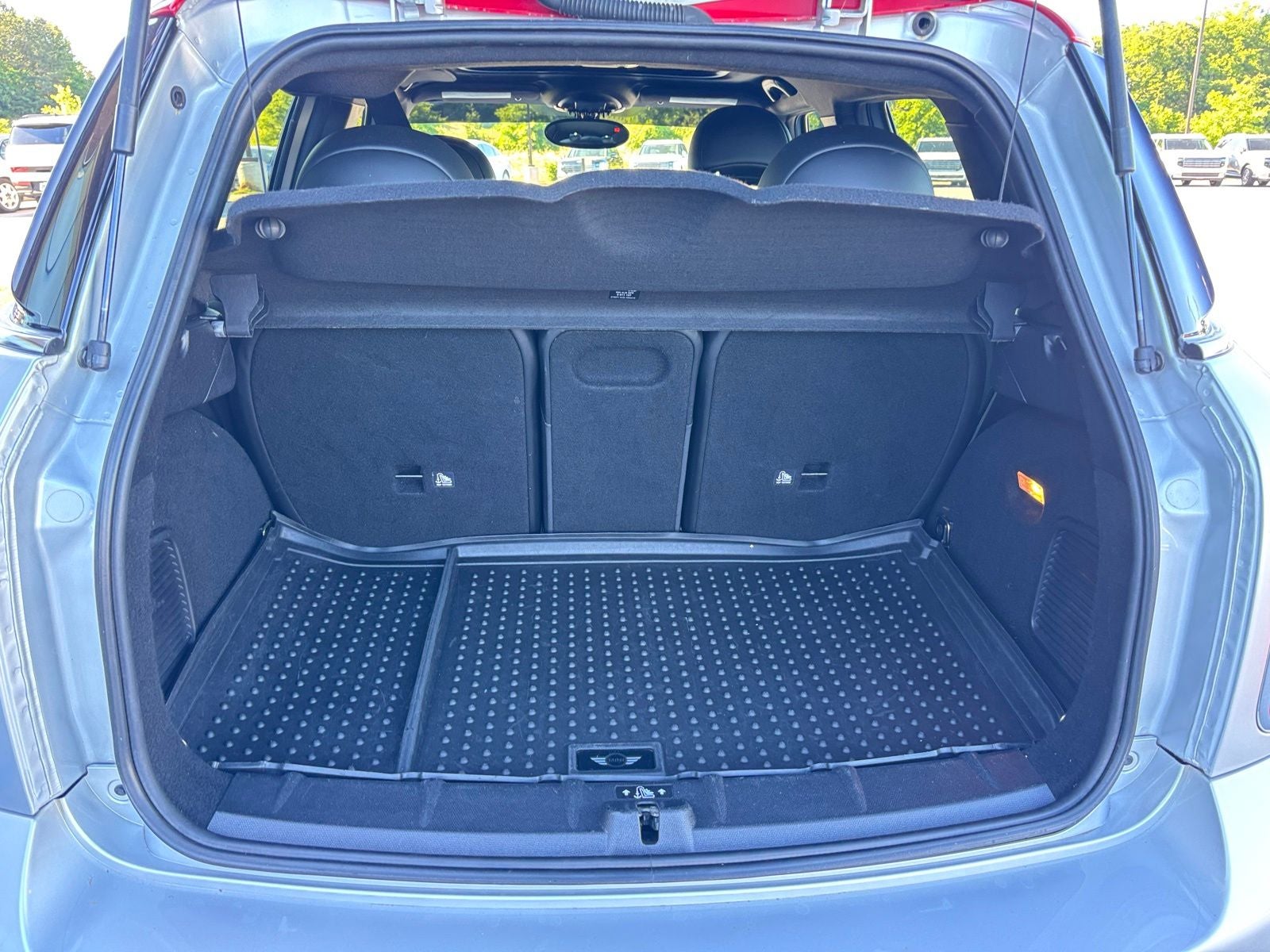2015 MINI John Cooper Works Countryman Base