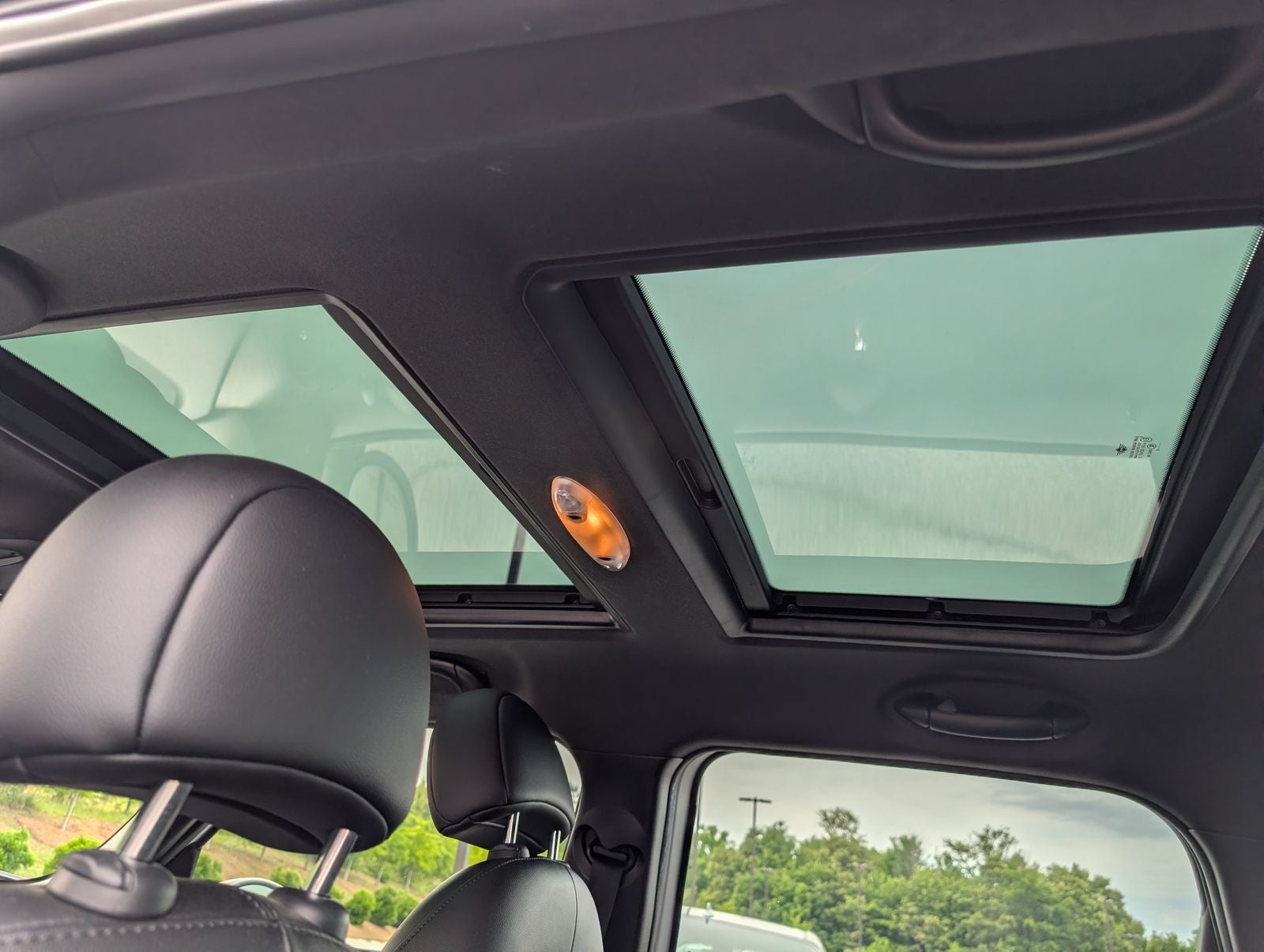 2015 MINI John Cooper Works Countryman Base