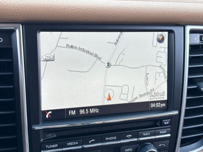 2015 Porsche Panamera 4