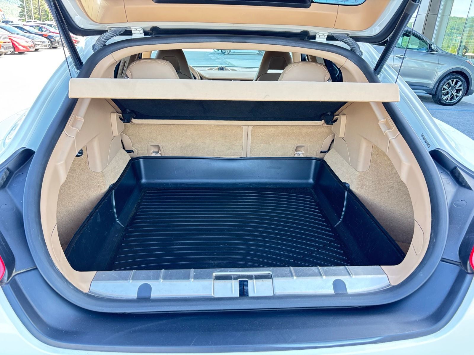 2015 Porsche Panamera 4