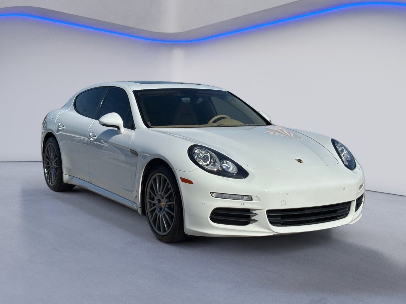 2015 Porsche Panamera 4
