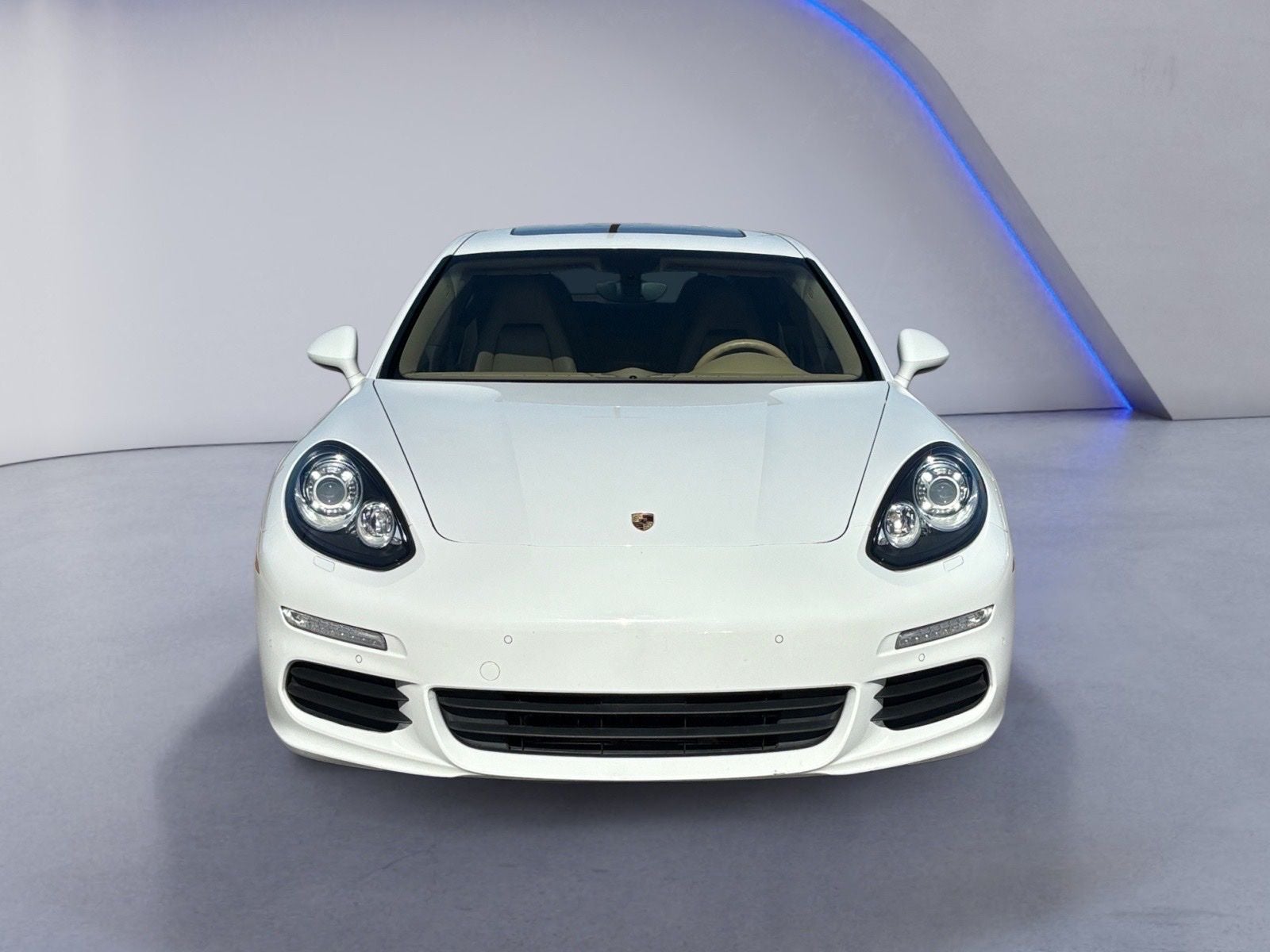 2015 Porsche Panamera 4