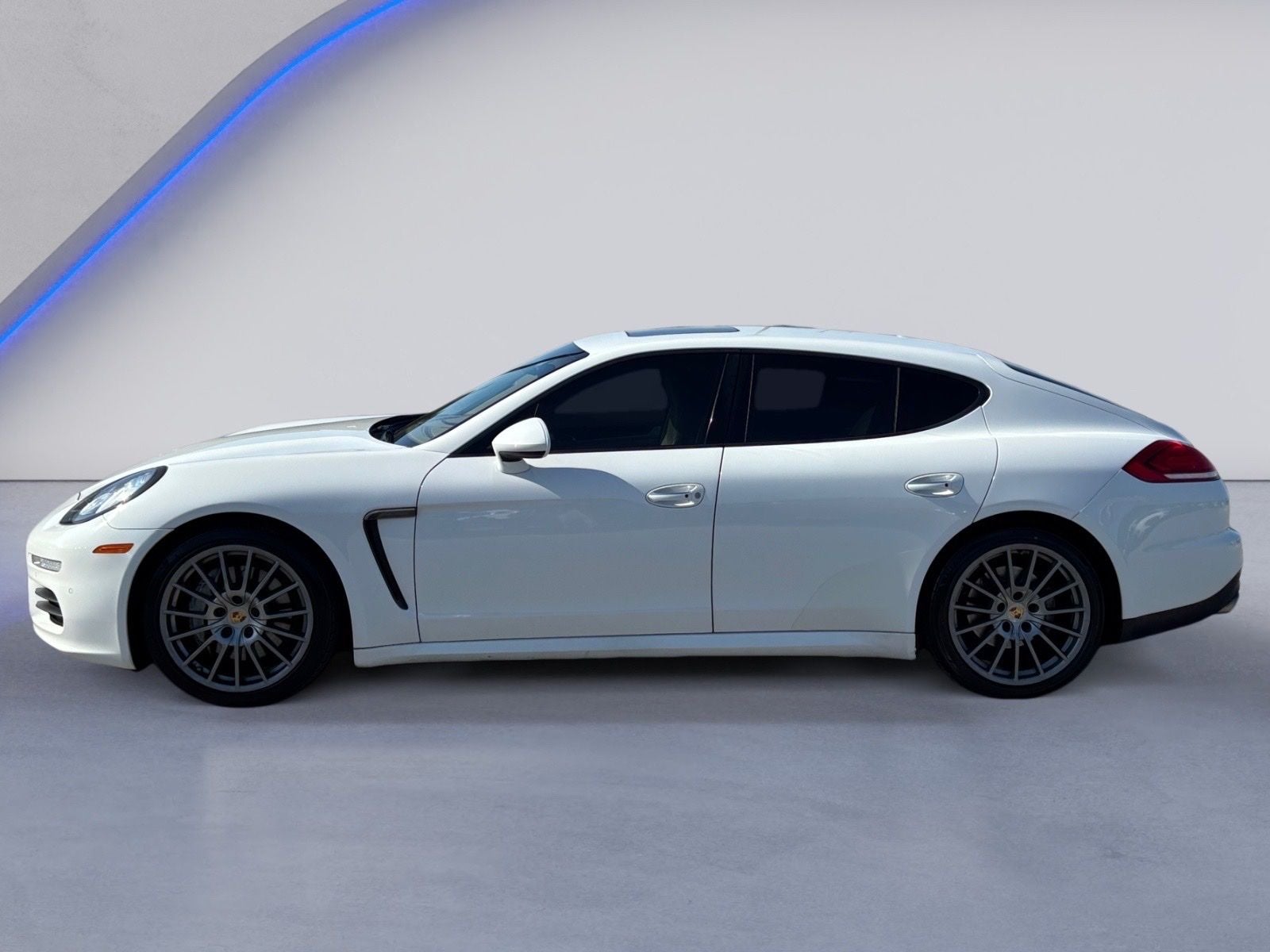 2015 Porsche Panamera 4