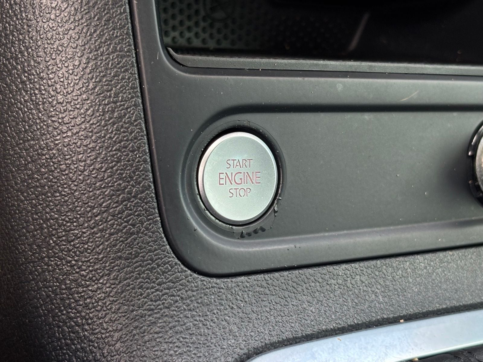 2016 Volkswagen Tiguan S 4Motion