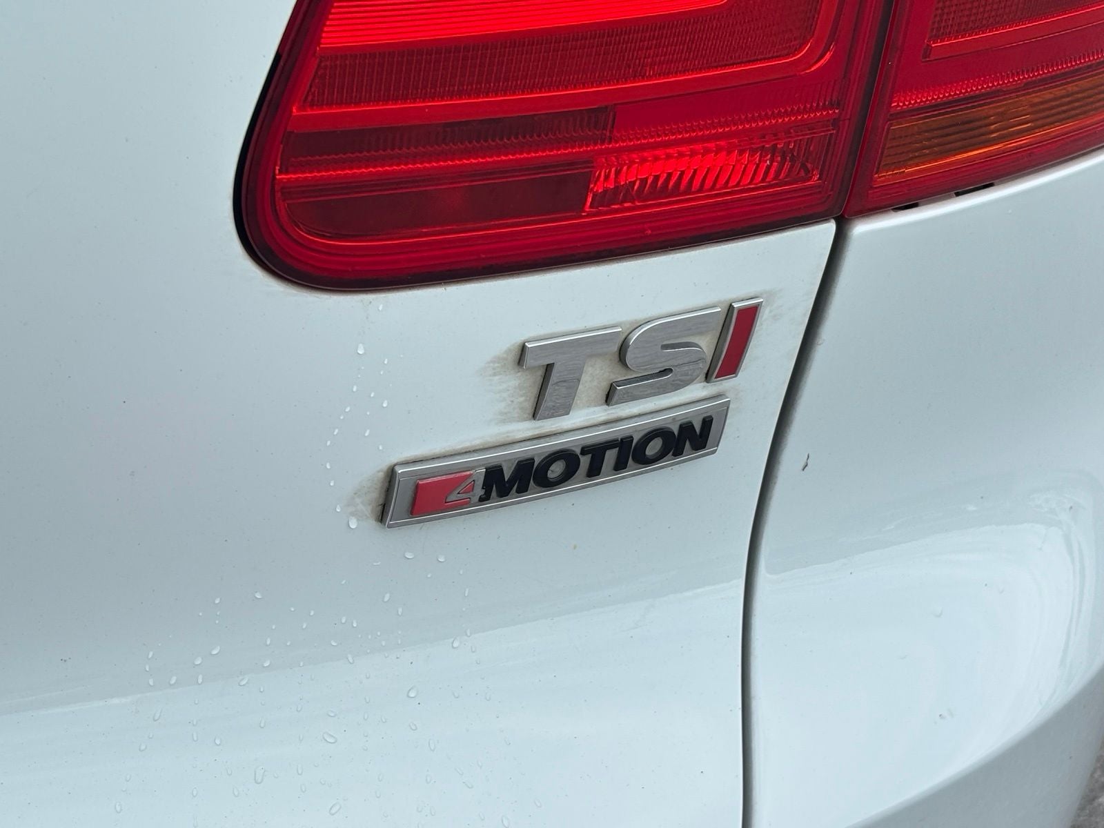 2016 Volkswagen Tiguan S 4Motion