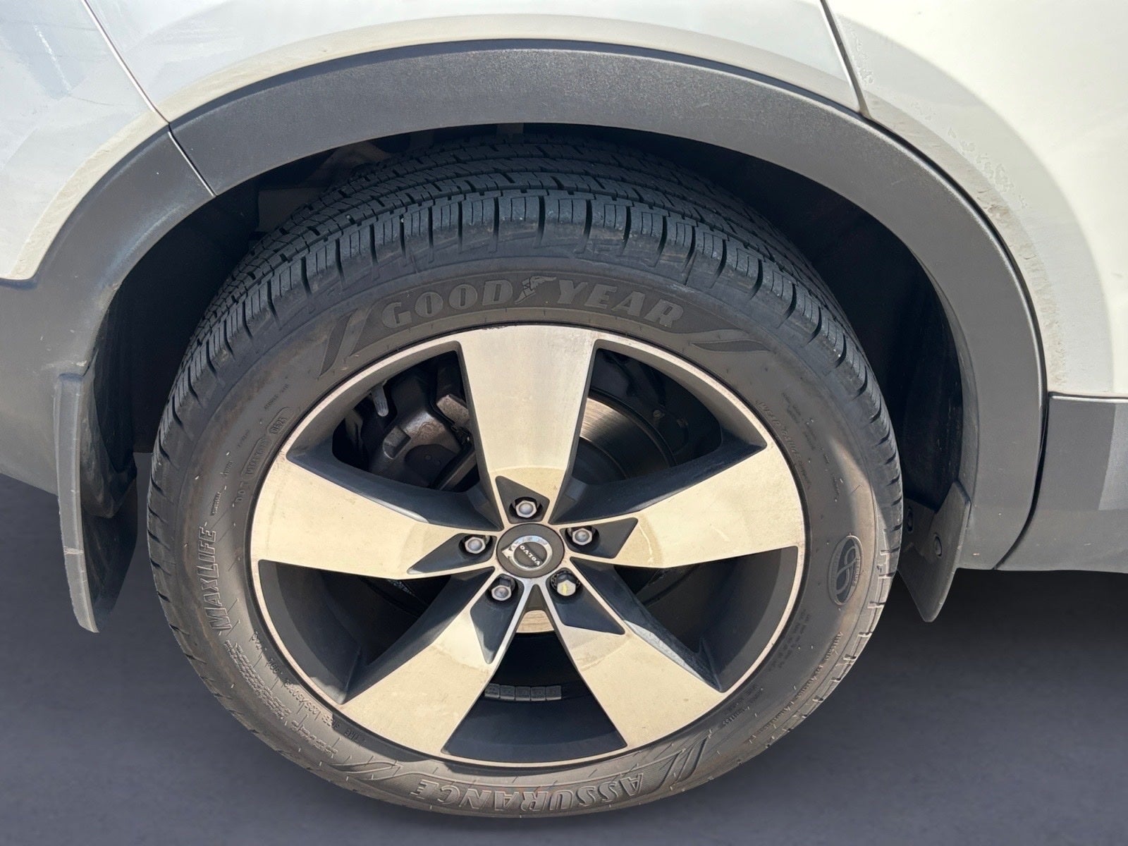 2020 Volvo XC40 Momentum