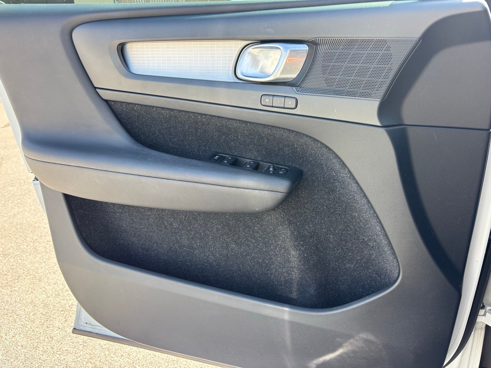 2020 Volvo XC40 Momentum