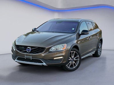 2017 Volvo V60 Cross Country T5