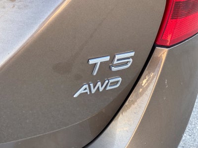 2017 Volvo V60 Cross Country T5