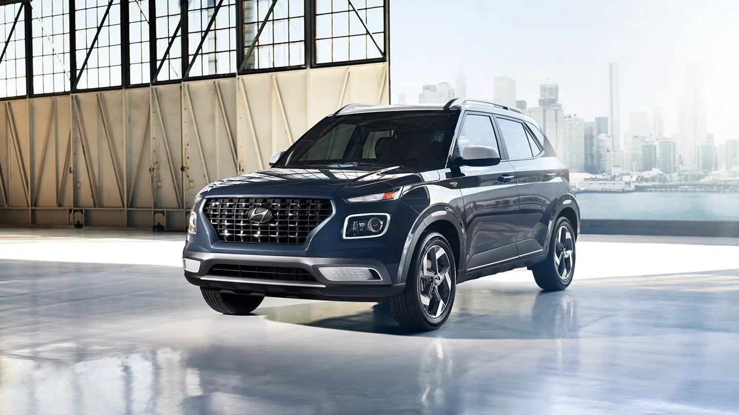 SEL w/ 2-Tone Roof & Two Tone Exterior Paint